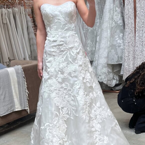 Anne Barge Georgina Wedding Dress Size 0/2